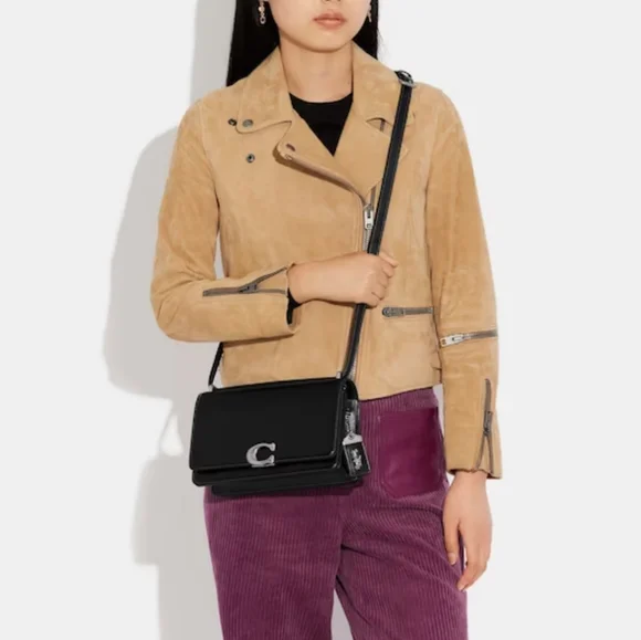 New! Bandit Shoulder Bag in Silver/Black - Picture 7 of 10